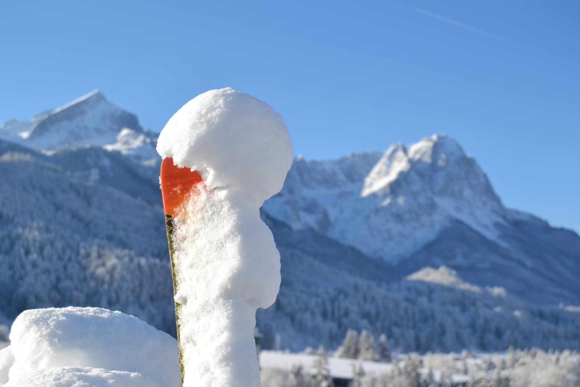 Hotel Vier Jahreszeiten Garmisch-Partenkirchen Exterior foto