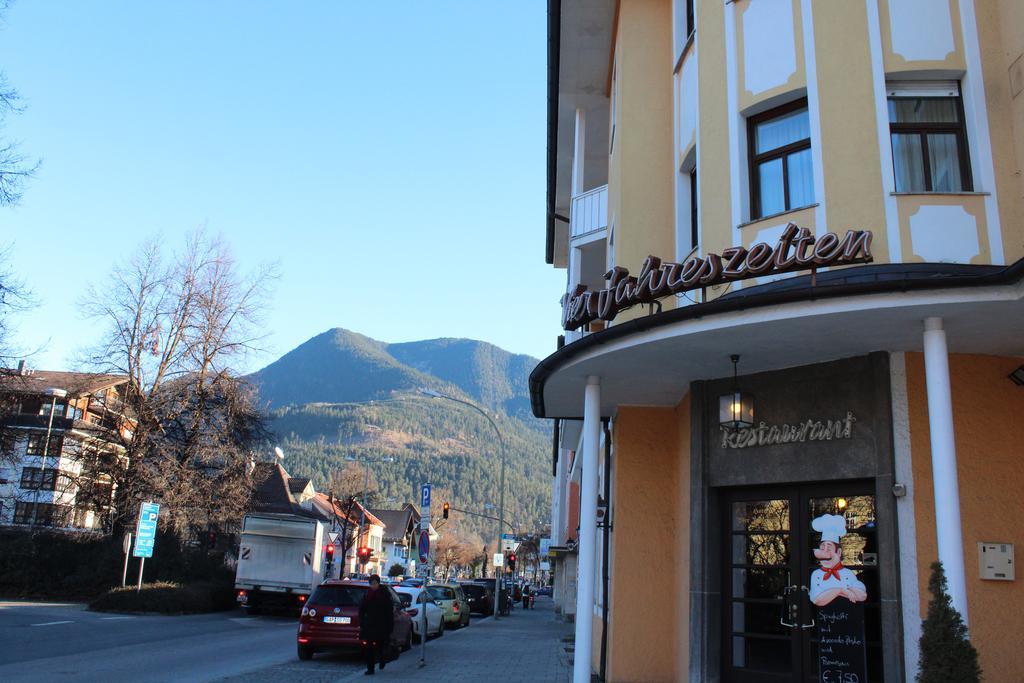 Hotel Vier Jahreszeiten Garmisch-Partenkirchen Exterior foto